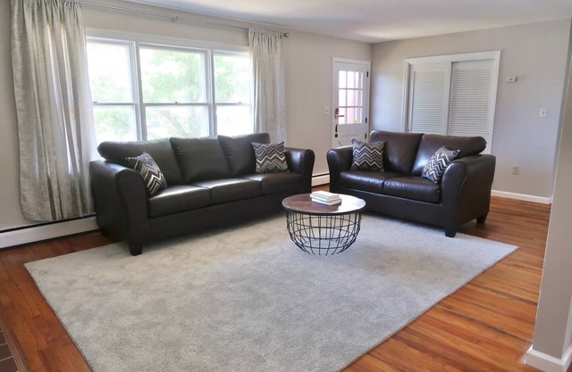 Home in Allentown | Dorney Park | 3 Bedroom