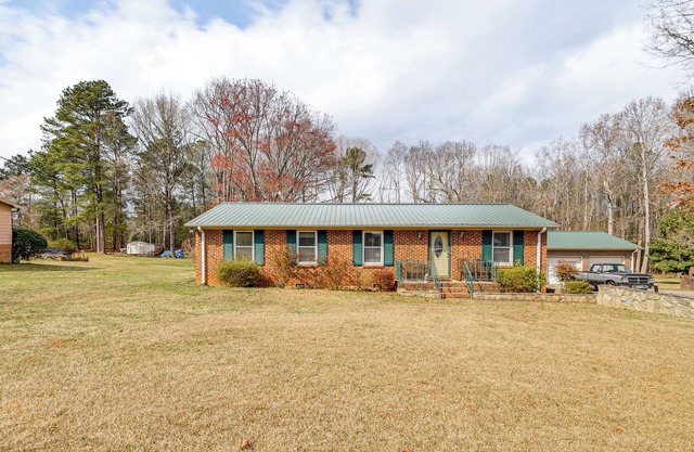 Home Near Lake Gaston & Kerr Lake: 2 Private Acres