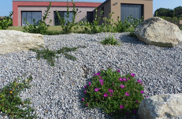 el hogar de los pies, incluso brillantes vistas al mar, amplio jardín, muebles de turismo 3 *