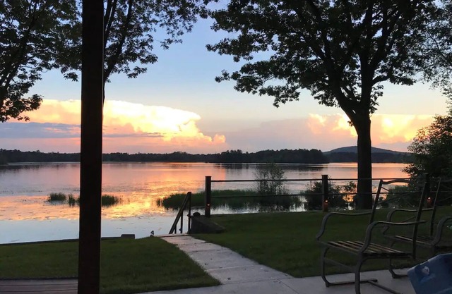 Home w/ hot tub, game room, sauna on Lake Wausau near Granite Peak