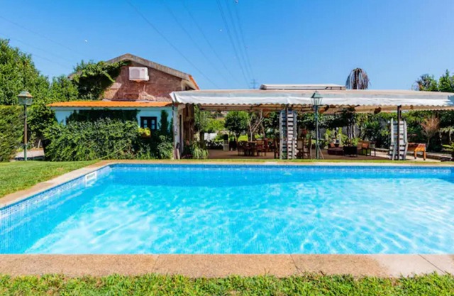 Homerez - Grande villa para 10 pers. con piscina y jardín en Penafiel