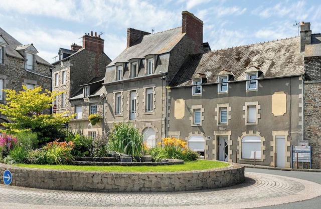 Homerez - Beautiful appartement for 4 ppl. with garden at Plancoët