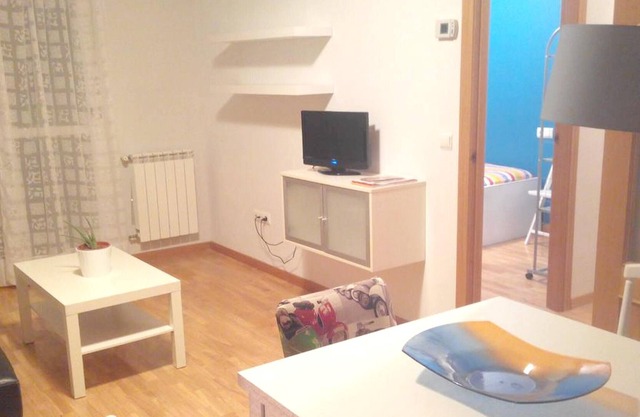 Homerez - Bonito apartamento para 5 pers. con balcón en Zamora