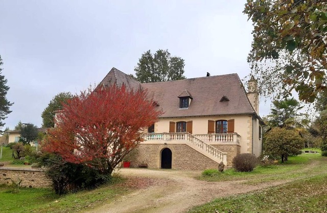 Homerez - Grande casa para 14 pers. con terraza y balcón en Le Bugue