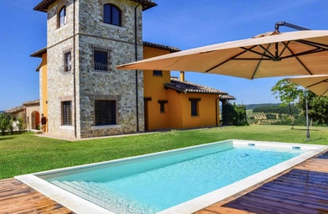 Homerez - Grande villa para 10 pers. con piscina en Montecampano