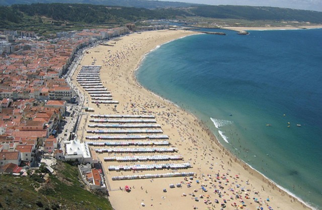 Homerez - Casa encantadora en Alcobaça con vistas a la montaña