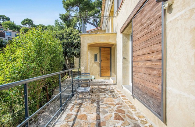 Homerez - Apartamento cómodo en Hyères con piscina privada