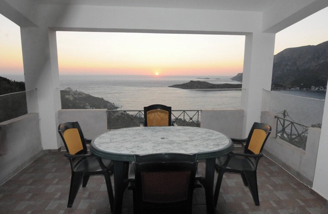 Homerez - Casa confortable en Mirties con terraza y aparcamiento