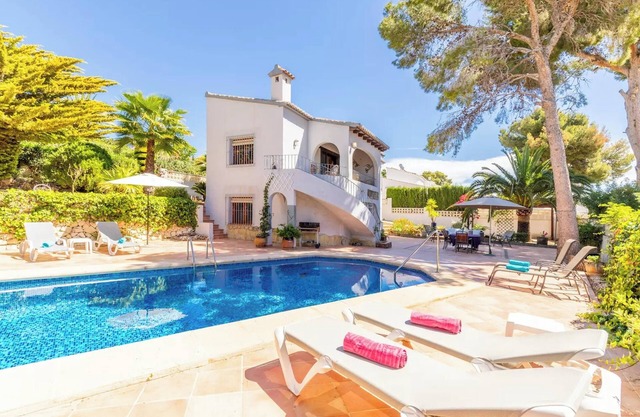 Homerez - Villa en Teulada con Piscina