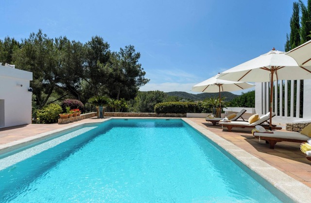 Homerez - Villa Santa Eulalia, piscina privada