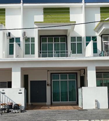 Homestay Seri Iskandar By Ummi