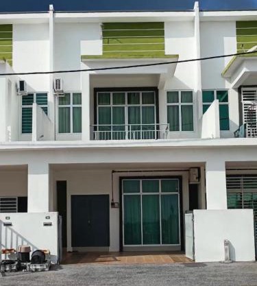 Homestay Ummi Seri Iskandar