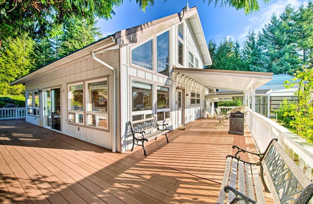 NUEVO-Hood Canal Home w / Hot Tubing Bordering Olympic NP