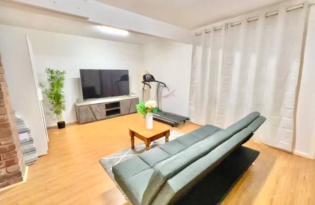 Hornsby 5 Br Breath-taking Tranquil Oasis