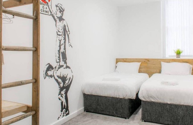 Host Apartments Fleet Nightlife II