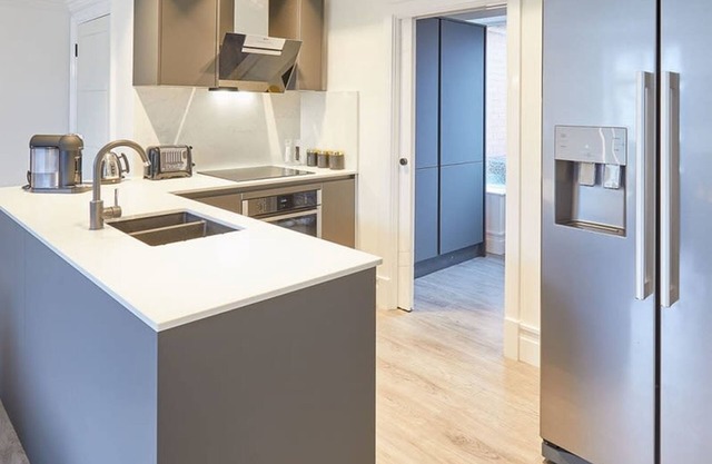 Host Stay Sandside Beach House