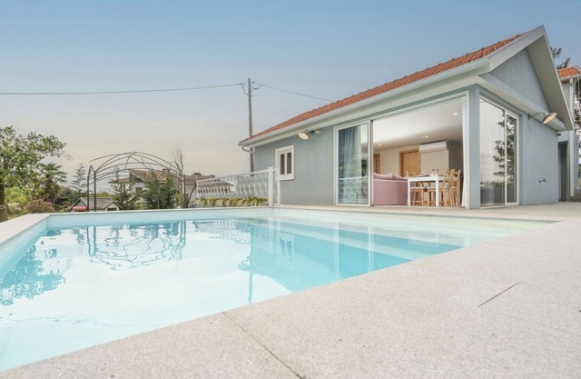 Host Wise - Spacious Comfortable House w/ Pool