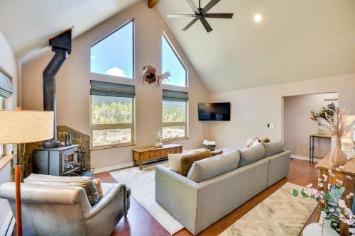 Hot Tub and Deck Cabin Near Dtwn Alma and Breck