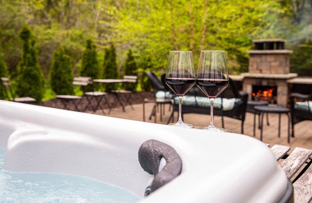 Hot Tub | Game Room | Patio | Walk to Beach | 10 min South Haven