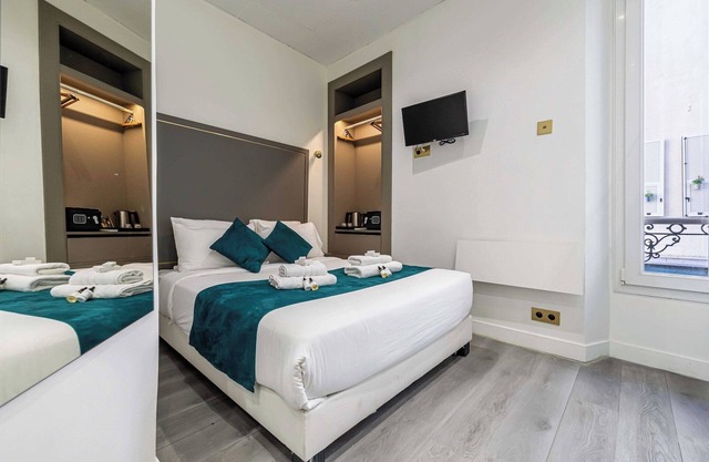 Hotel Avaton - Habitación Deluxe - Cannes Palais