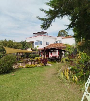 Hotel Campestre Y Cervecería Flor de Canela