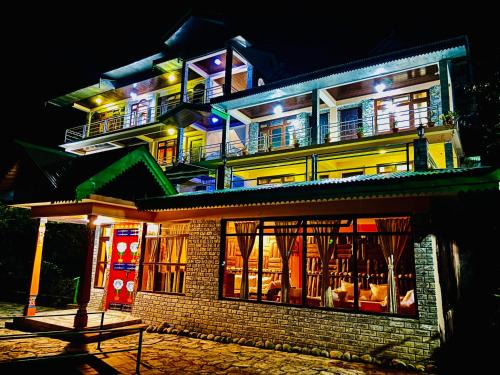 Hotel CCR ! Ravangla