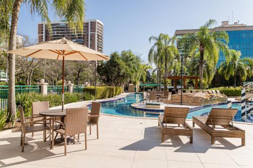 Hotel condomínio barra premium