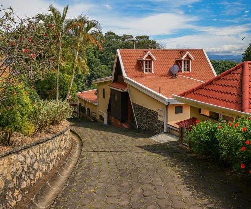 Hotel Mirador Mayday Mountain View