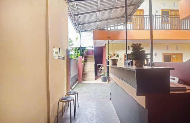 Hotel O A2b Guesthouse