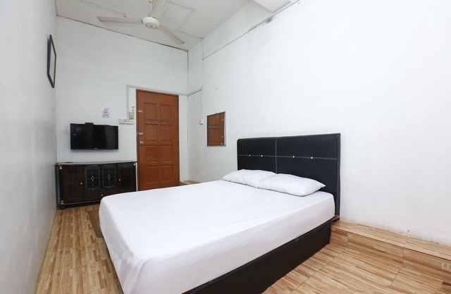 OYO 89755 D&d Budget Inn