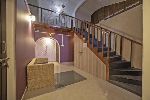 Hotel O Highland Manor