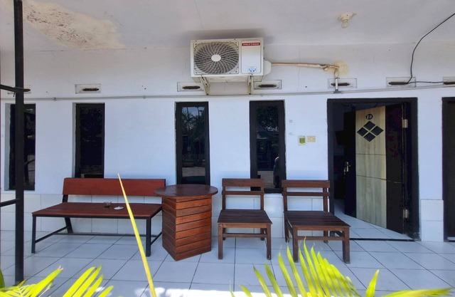 Hotel O New Asembagus 3