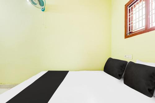 Hotel O V Guest In