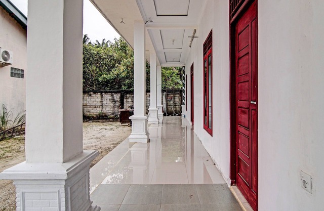 Hotel O Wisma Cendana Syariah Near PASAR FLAMBOYAN