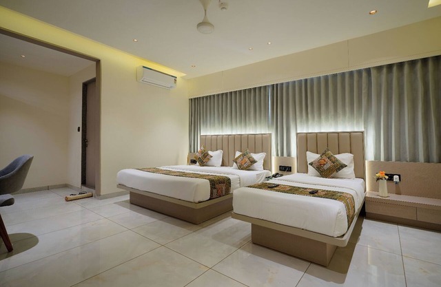 Hotel Saubhagya Ahmedabad