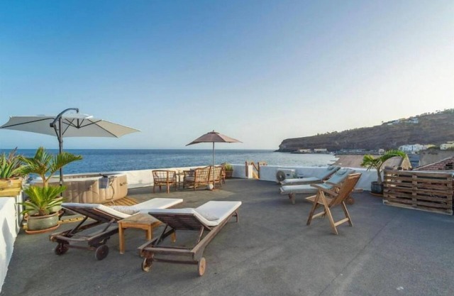 Casa frente a la playa con jacuzzi
