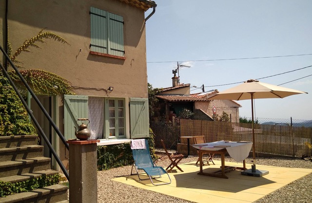 Casa, 3 piezas cocina 60m² terraza jardin.