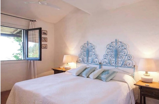 HOUSE FIRST 75 sq. m. Residence "Cala Ruja" Via Monti di Mola Location Abbiadori