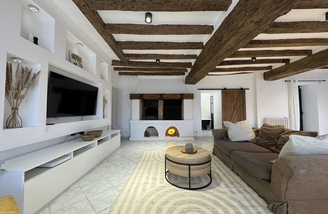 Casa en Mansigné con jardín