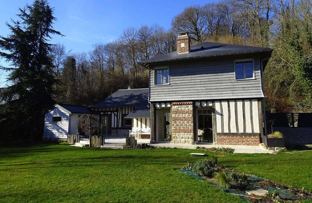 Casa en Normandía con Sauna y Encanto Costero