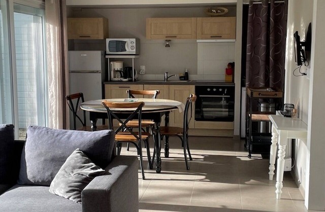 Cottage in the heart of Saint-Malo golf course and tourist attractions