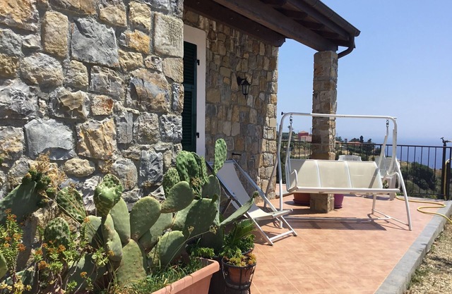 Rose House - Vista al mar (Citra 008008-LT-0059)