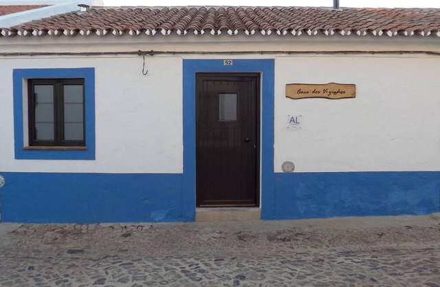 Casa dos Vizinhos - Casas de Taipa