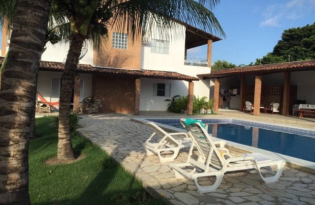 HOUSE ON FRENCH BEACH. COZY FOR YOUR FAMILY