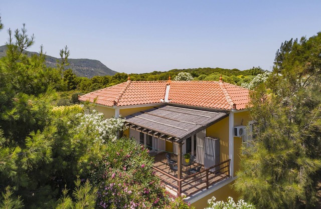 Casa con carácter, piscina privada, vista espectacular