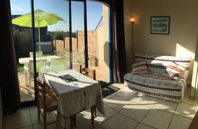 Casa con piscina climatizada y a 100m de la playa en Le Conquet