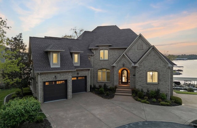 Huge Lake House 8000 SqFt with a 3 Car Garage and Private Boat Dock