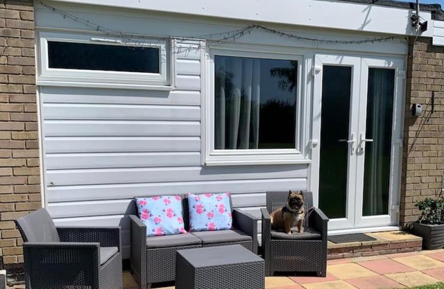 Hugo's hideaway Free WIFI