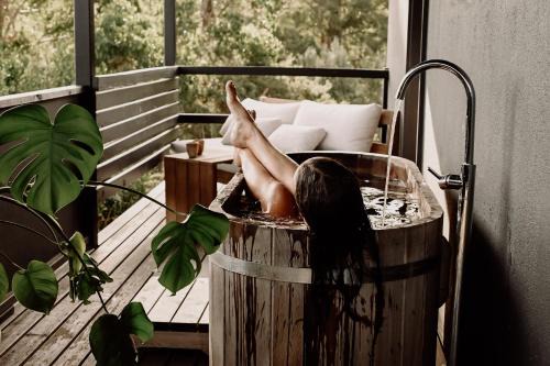 Hundred Acre Hideaway