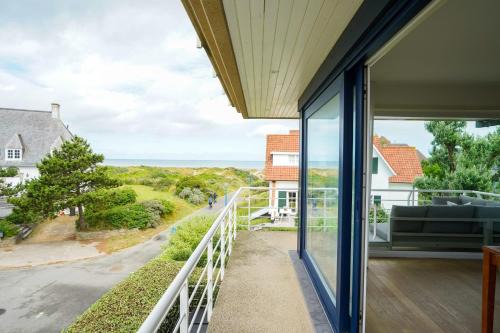 Huswell - Apartment with sea view & terrace in Oostduinkerke